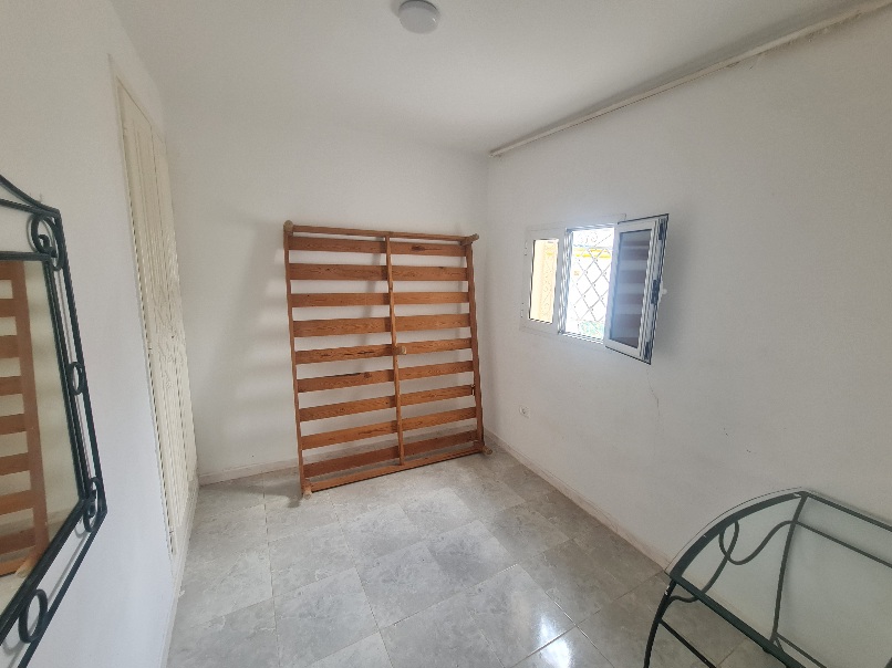 À vendre Villa de 500m² sur un Terrain de 436m² avec deux appartements à Nabeul