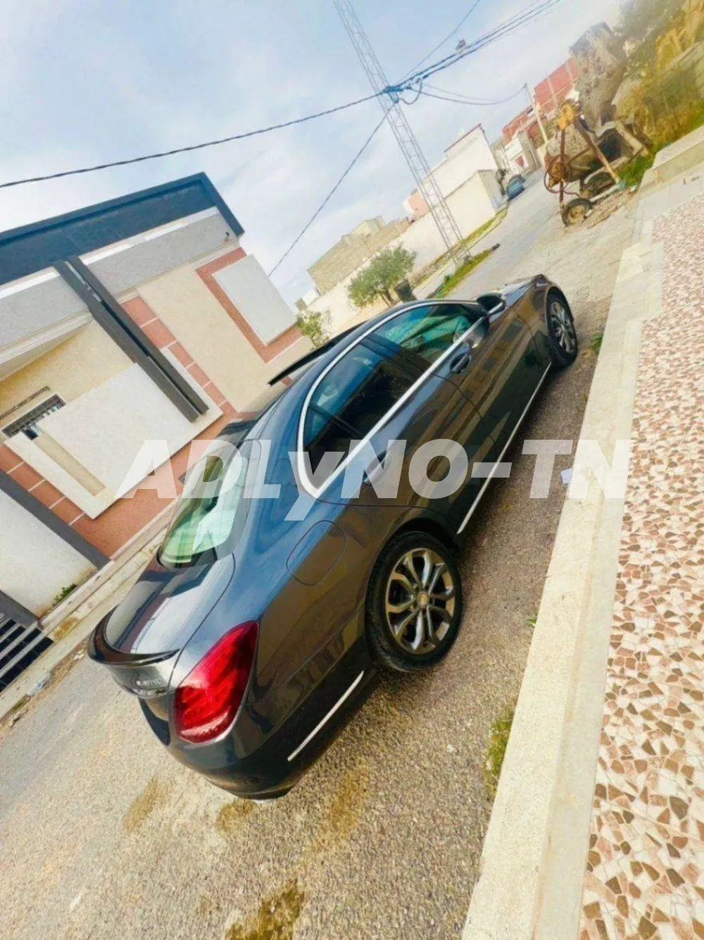 MERCEDES FULL OPTIONS à Monastir - Photo 1