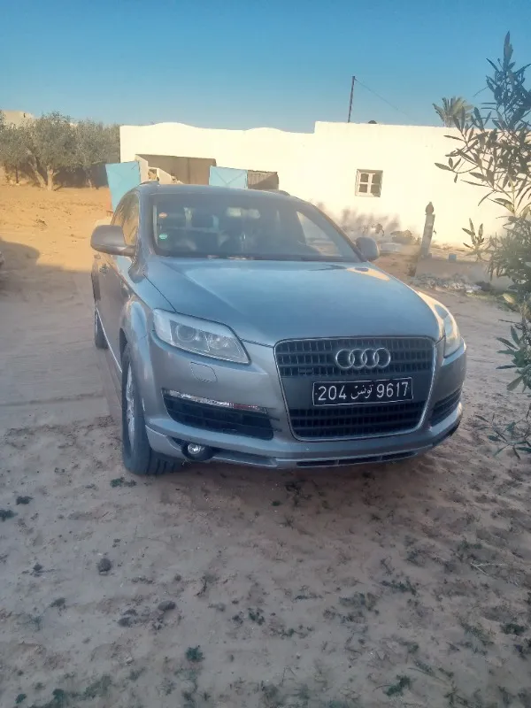 Audi Q7 Diesel 2006 v6 à Medenine - Photo 1