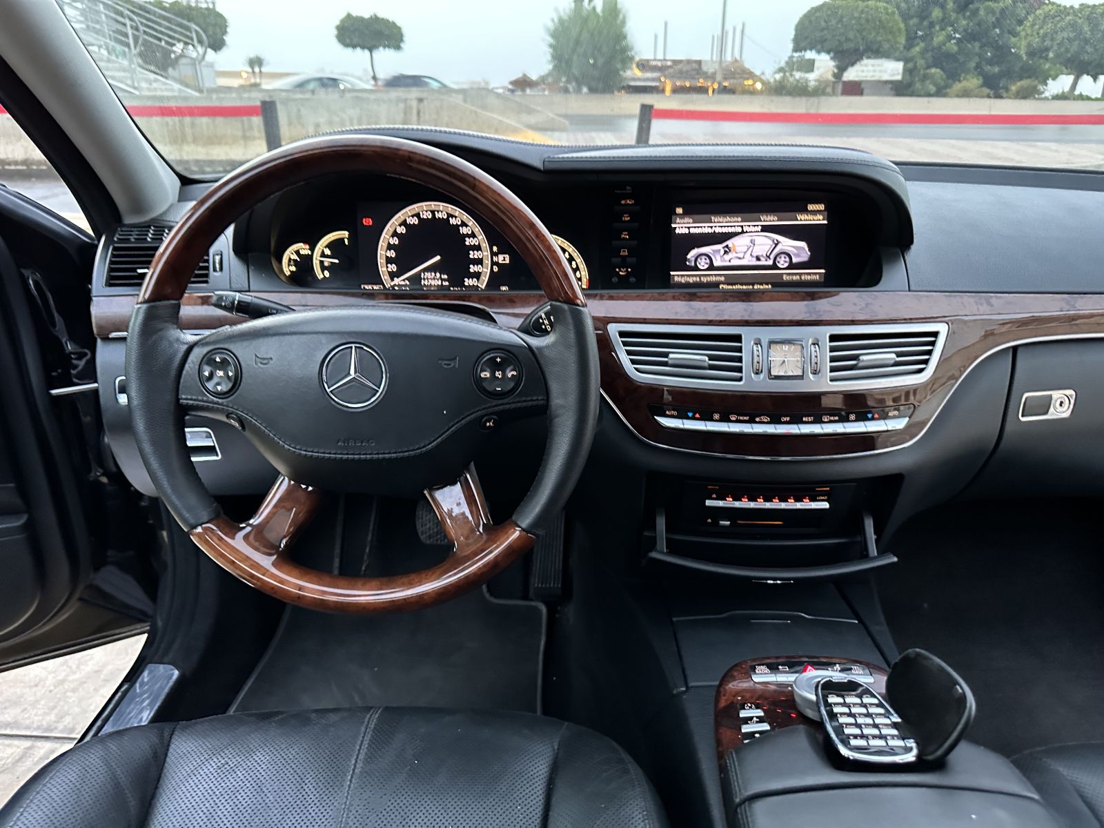 Mercedes-Benz Classe S à Ben Arous - Photo 8