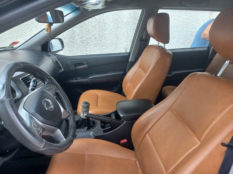 Ssangyong Actyon Diesel 2017 à Tunis - Photo 8