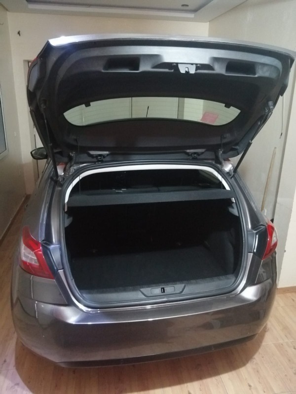 Peugeot 308 Essence 2016 à Nabeul - Photo 5