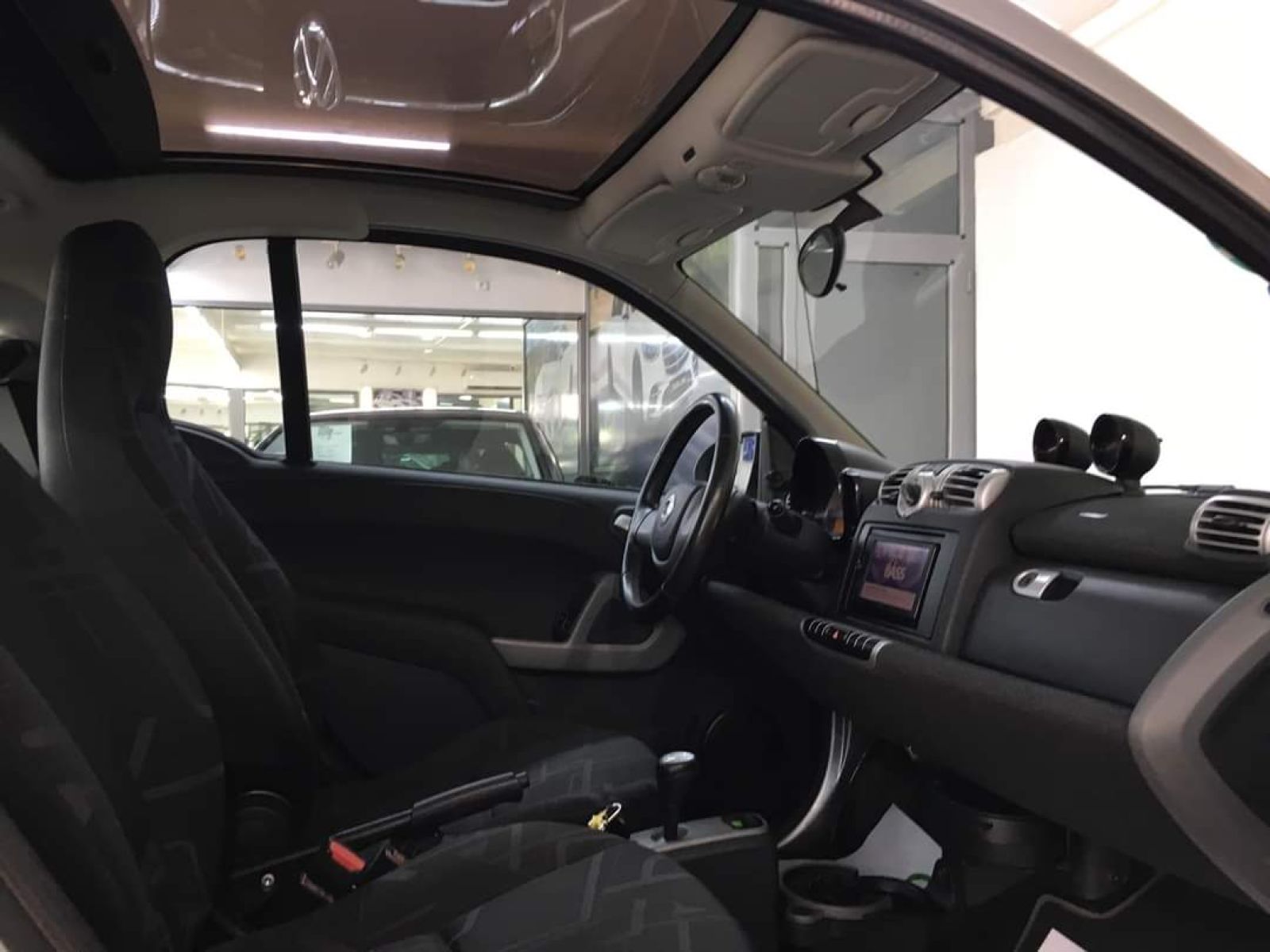 Smart ForTwo à Tunis - Photo 19