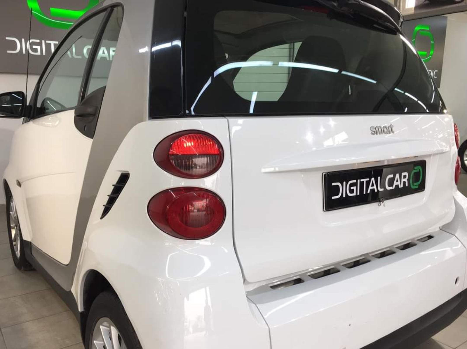 Smart ForTwo à Tunis - Photo 9