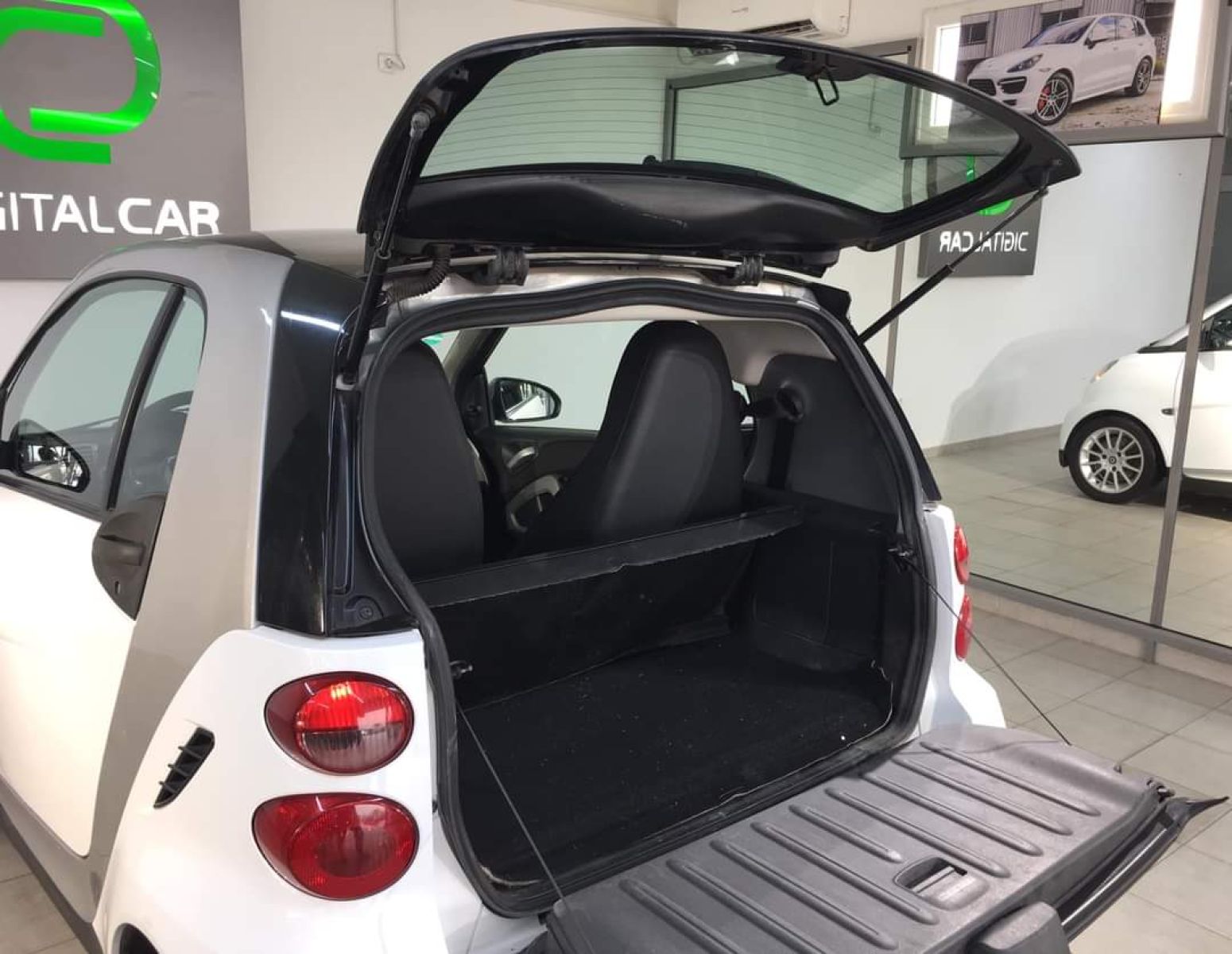 Smart ForTwo à Tunis - Photo 14