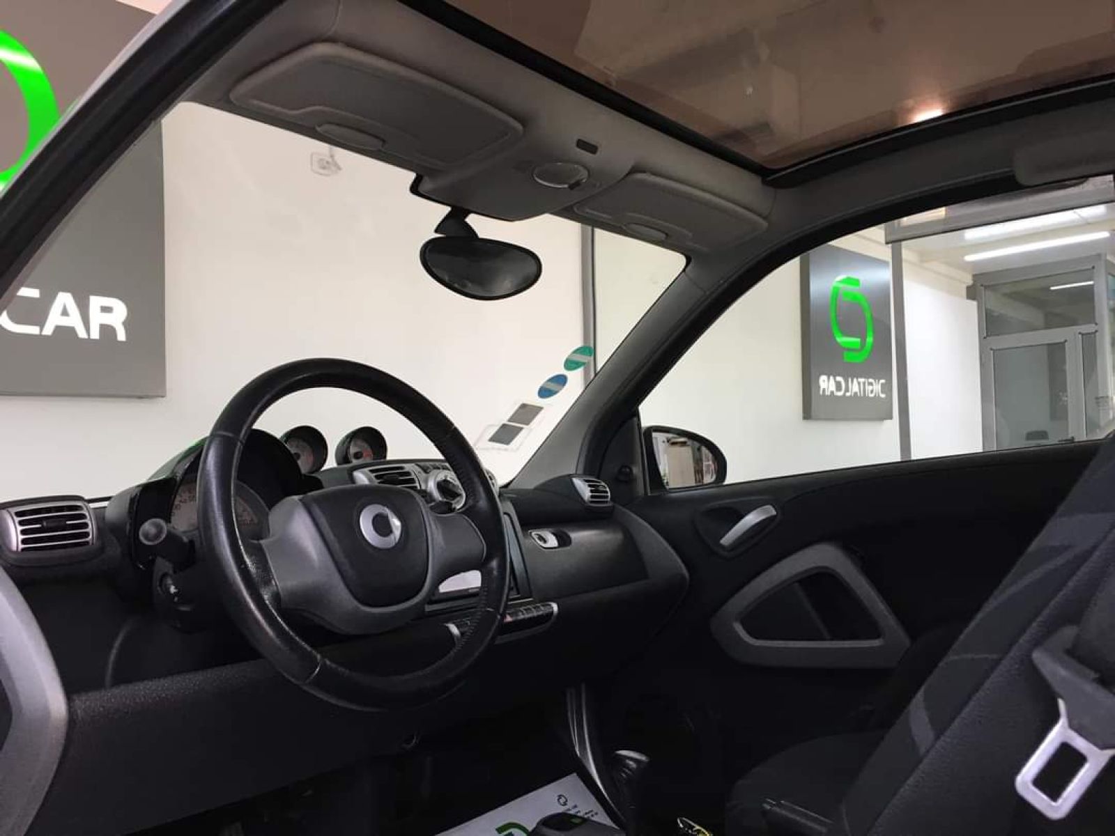 Smart ForTwo à Tunis - Photo 22