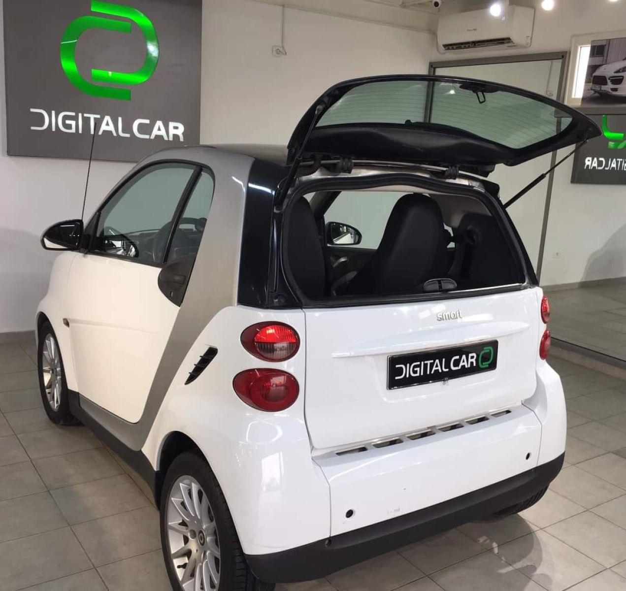 Smart ForTwo à Tunis - Photo 8
