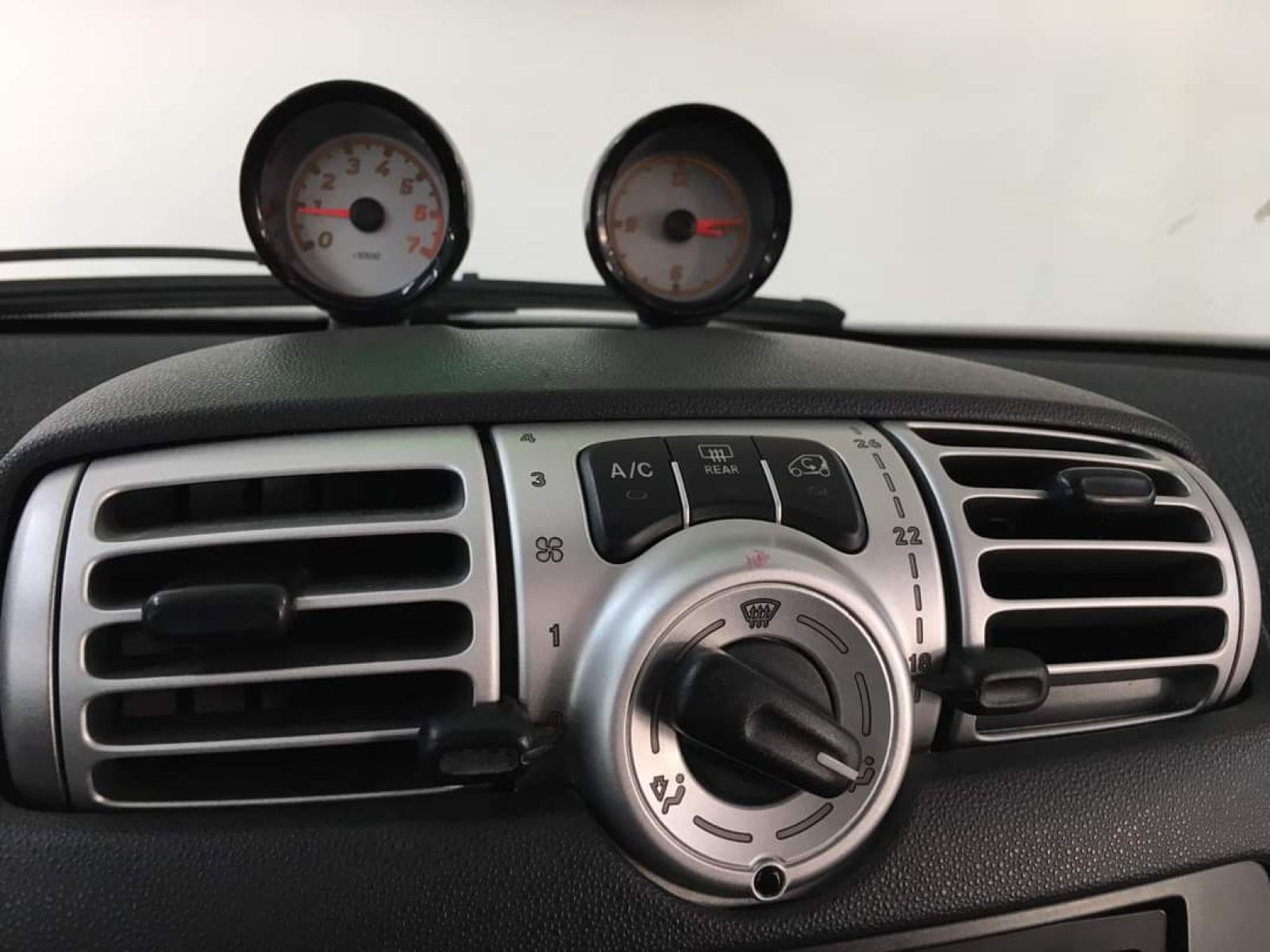 Smart ForTwo à Tunis - Photo 23