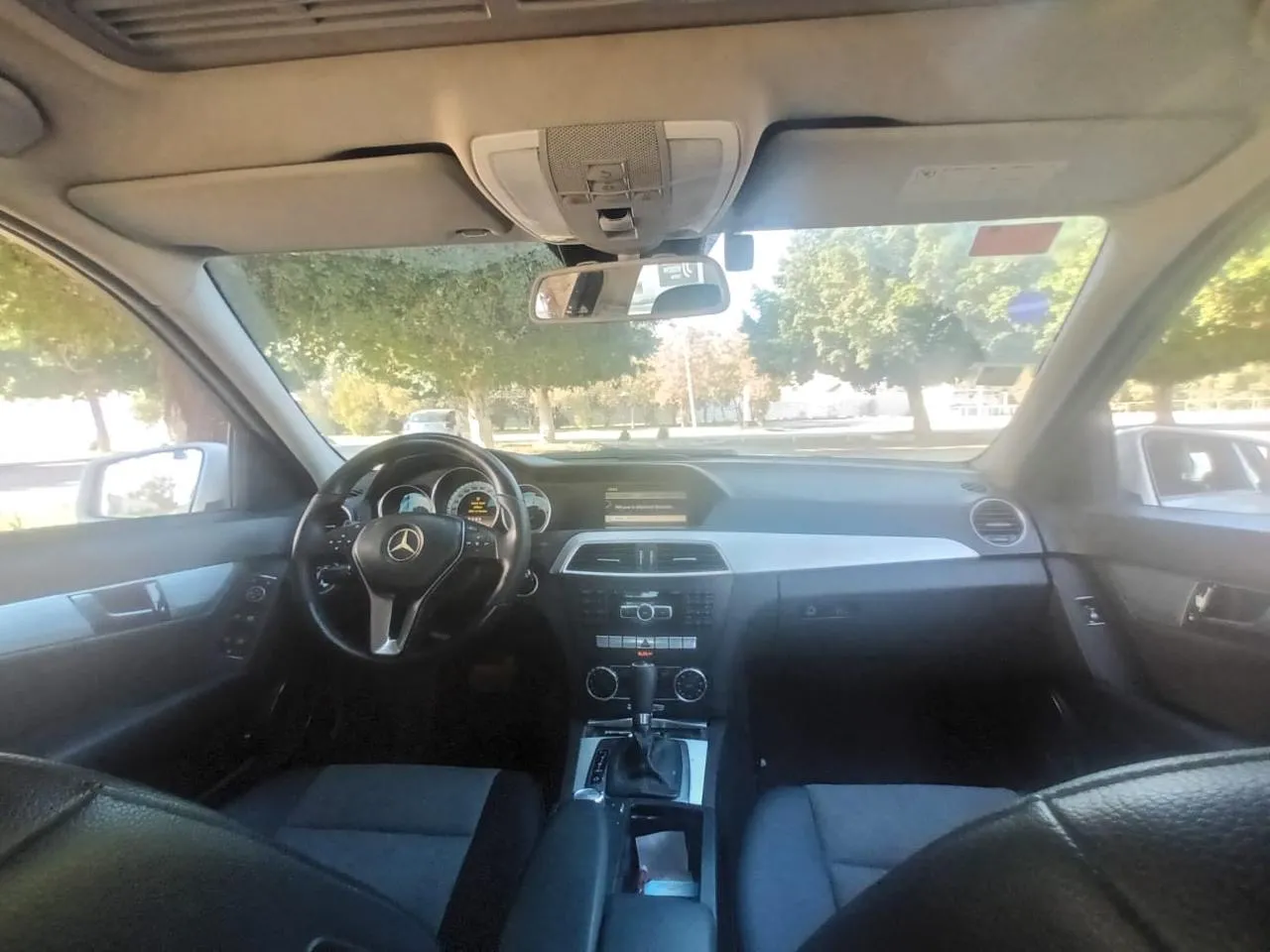 Mercedes C-180 à Tunisie - Photo 3