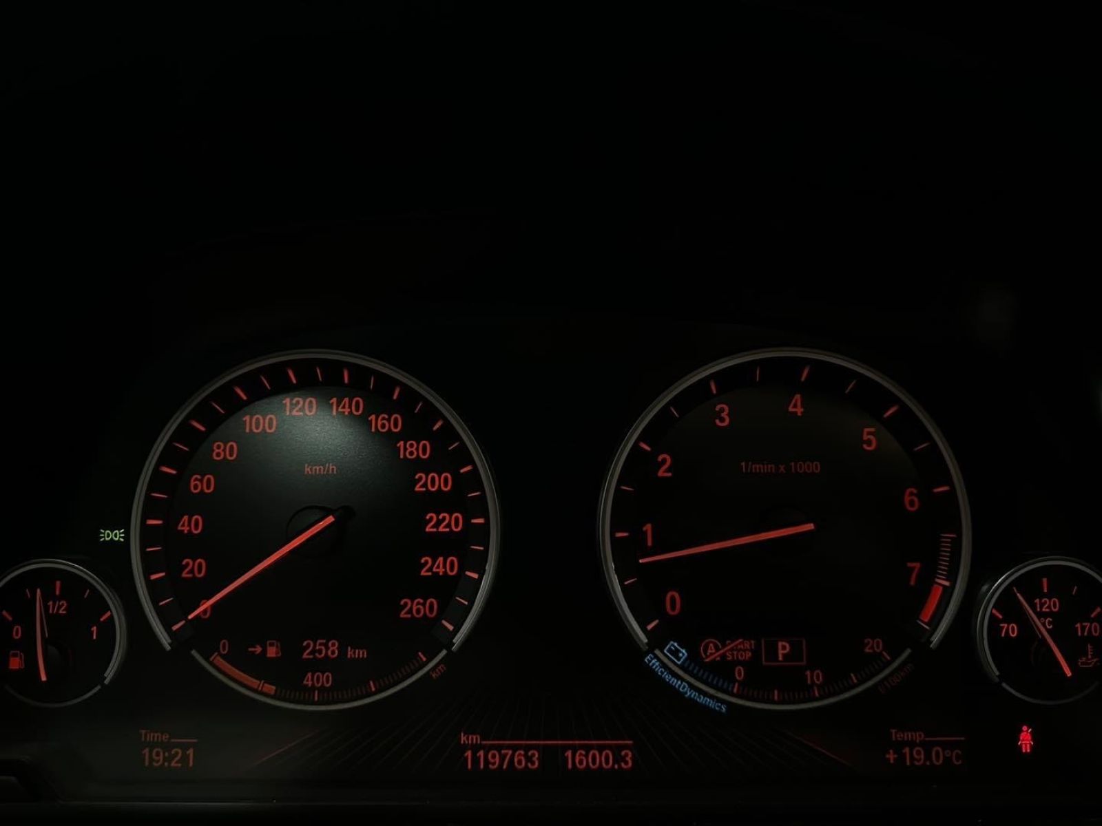 BMW Série 5 Sport à Tunis - Photo 20
