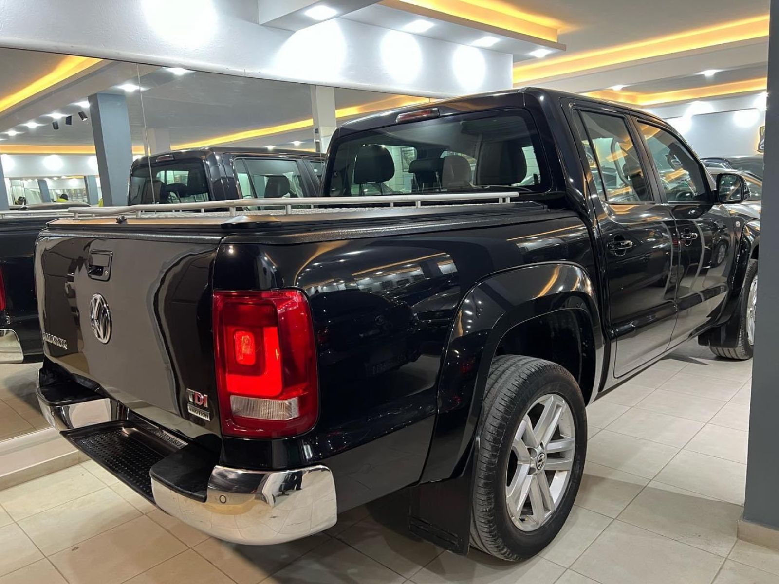 Volkswagen Amarok AWD à Tunis - Photo 5