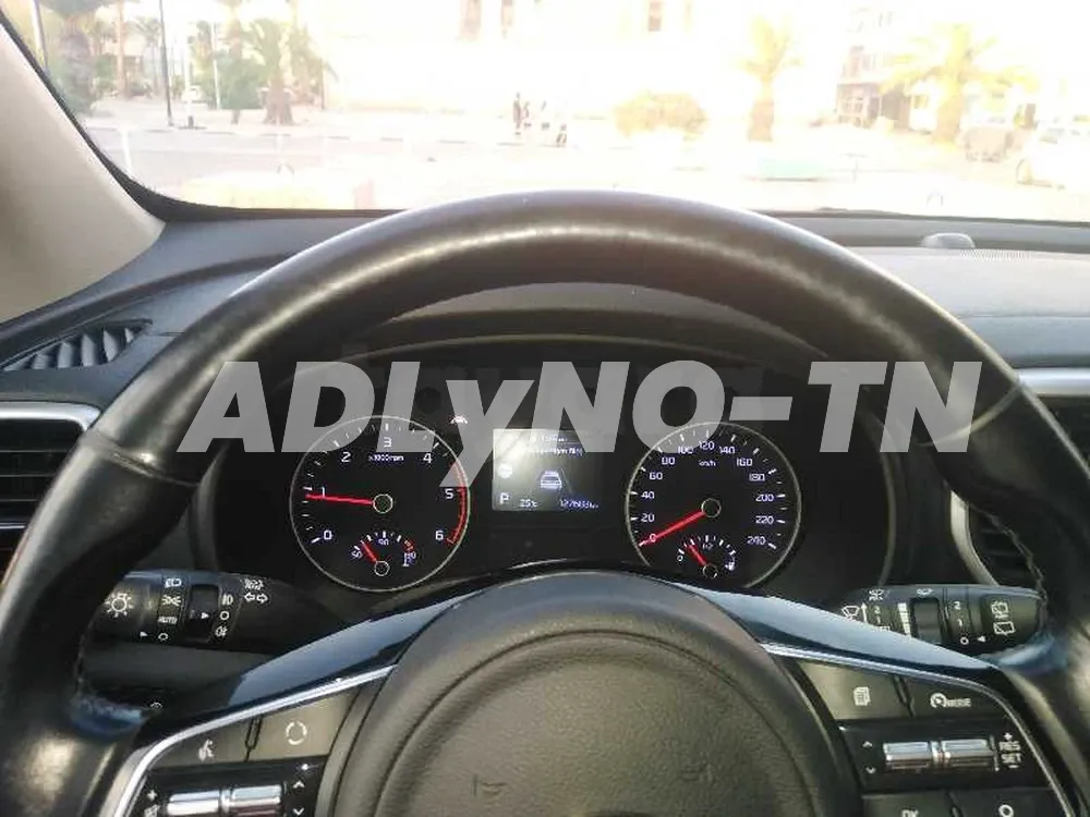 Kia sportage 4*4 AWD à Sfax - Photo 8