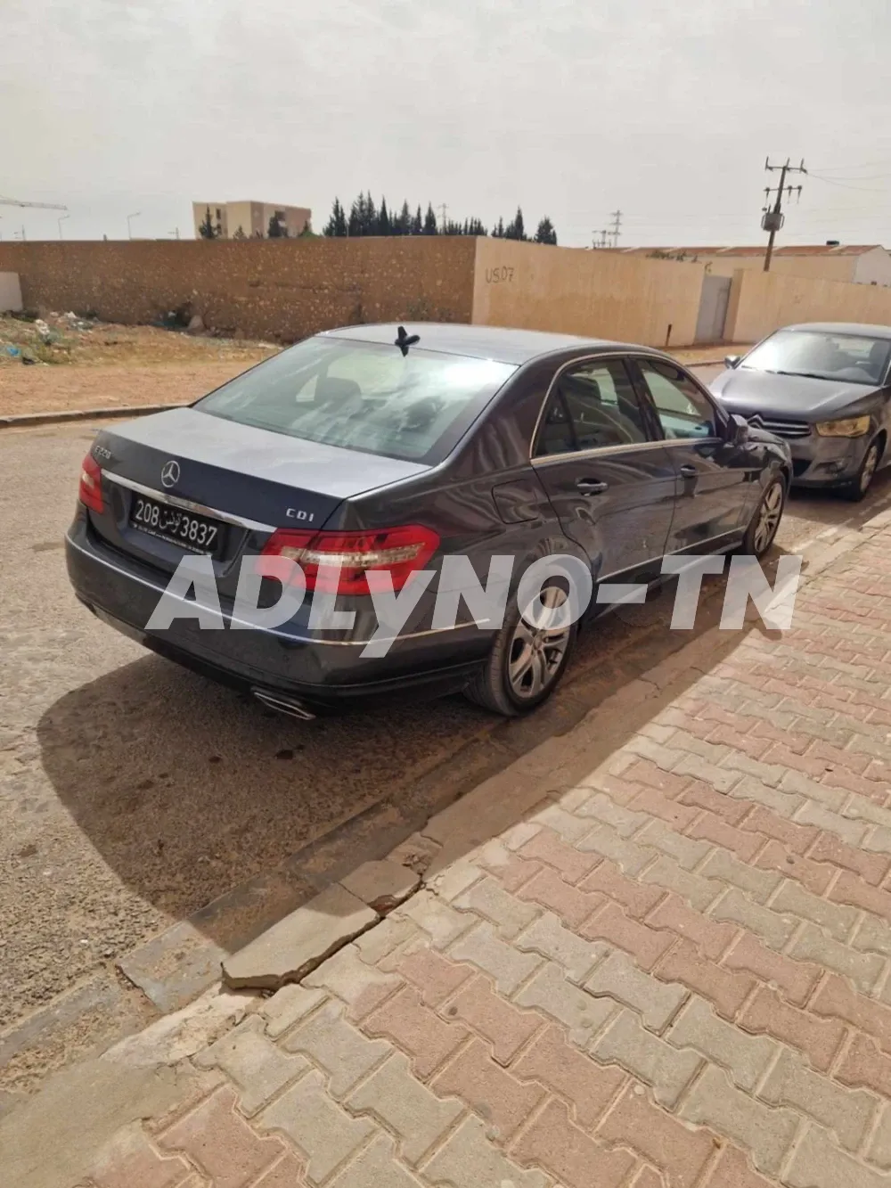 Mercedes classe E à Sfax - Photo 1