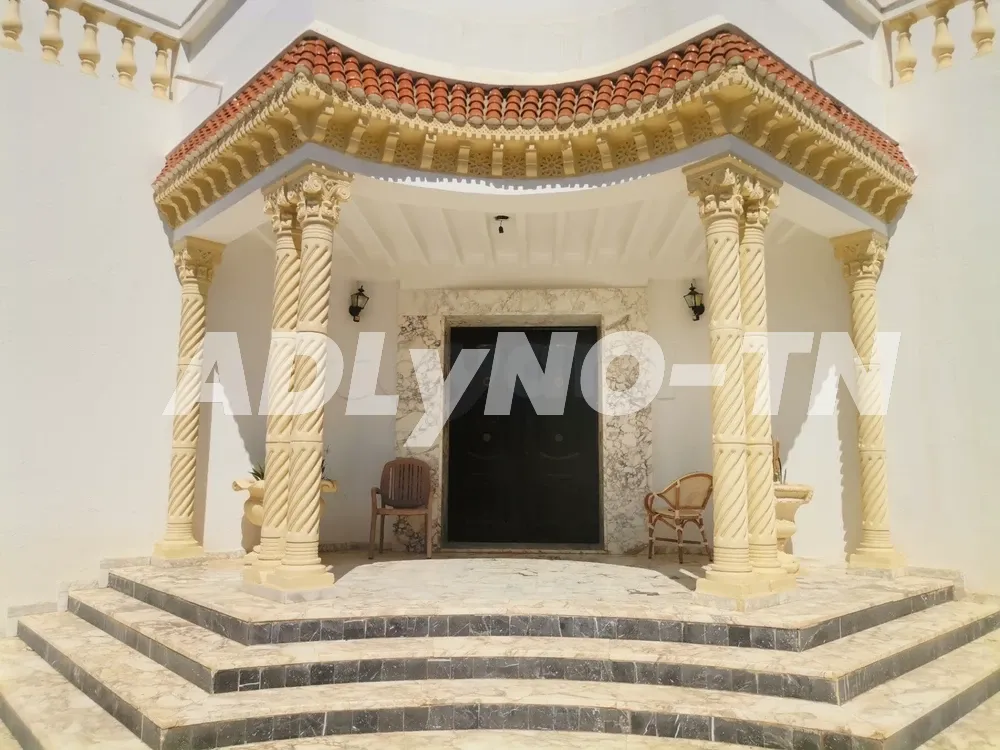 A vendre spacieuse villa golf Kantaoui Sousse à sousse - Photo 2