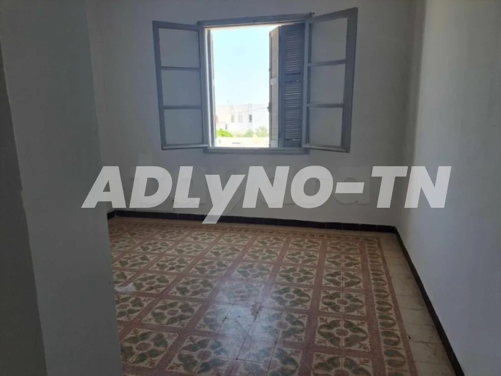 A louer pour un centre d'études à Sfax - Photo 1
