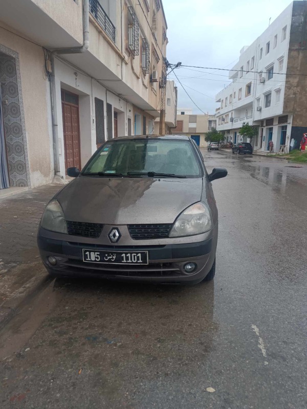 Renault Clio Essence 2005 à Nabeul - Photo 3