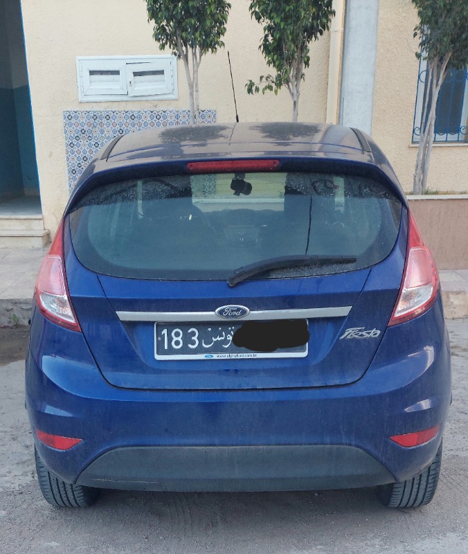 Ford FIESTA Essence 2015 à Tunisie - Photo 1
