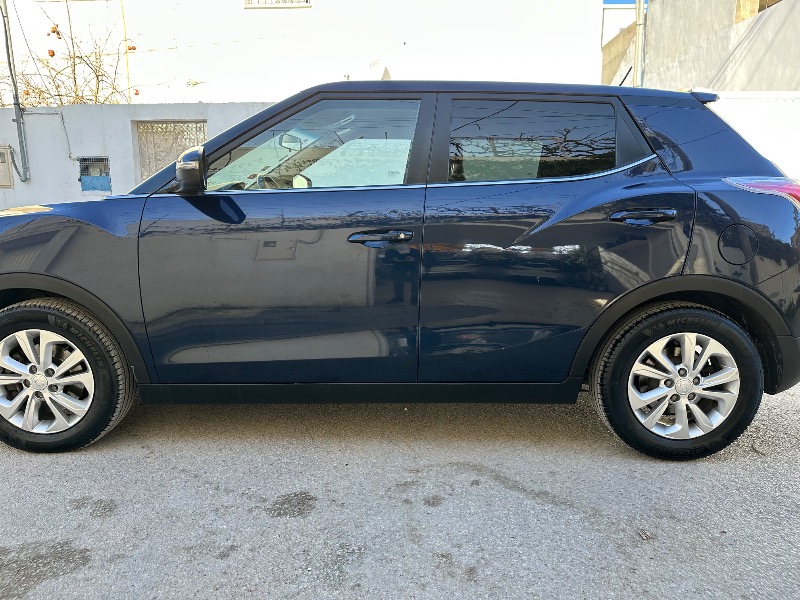 Ssangyong Tivoli Essence 2019 à Ariana - Photo 4