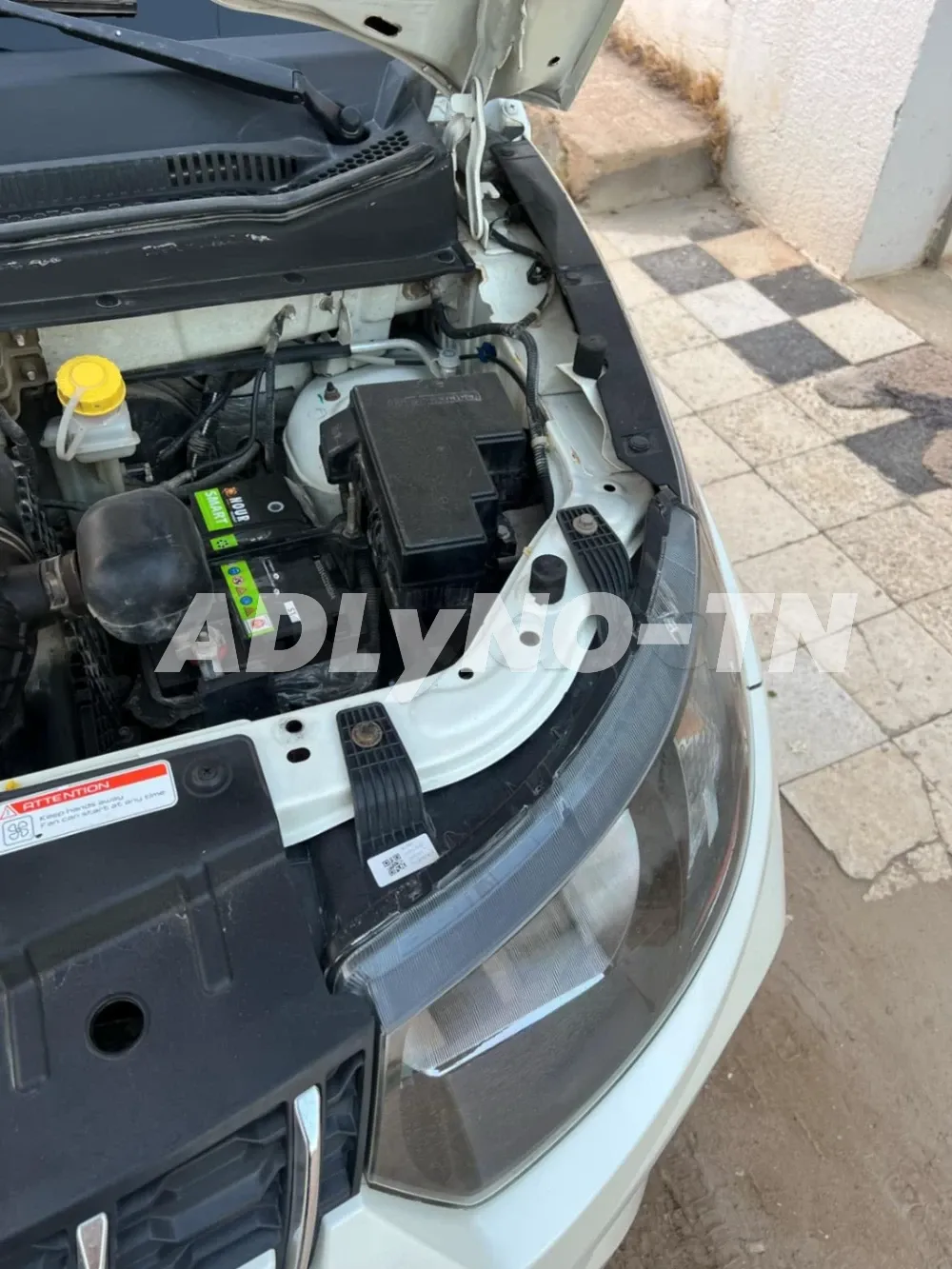 Mahindra Kuv 100 k8 tel 53176886 à Sfax - Photo 5