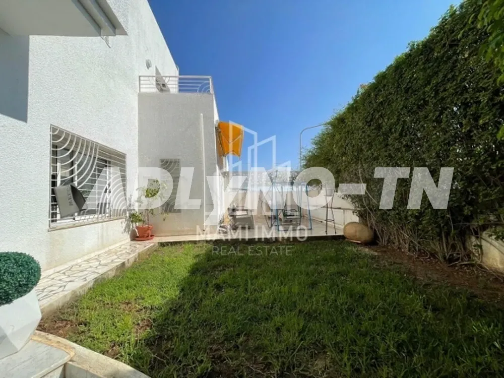 Une villa à Vendre à cité Enasser 1 à Ariana - Photo 1