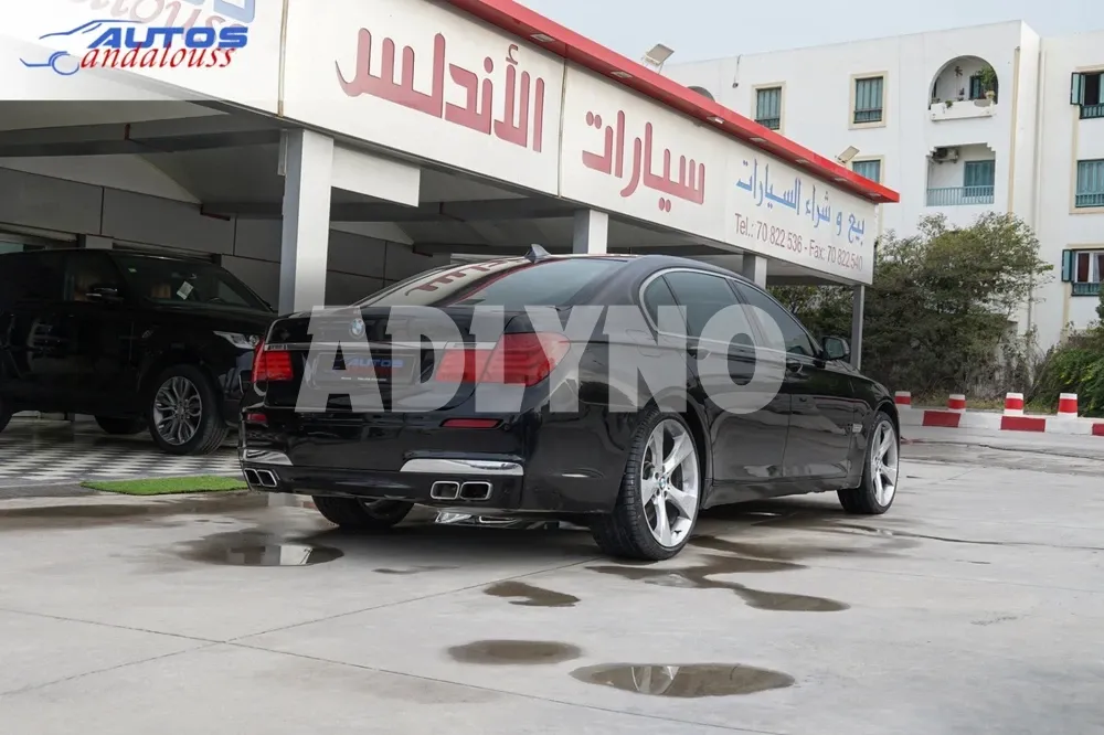 BMW 750 Limosine à Ariana - Photo 9