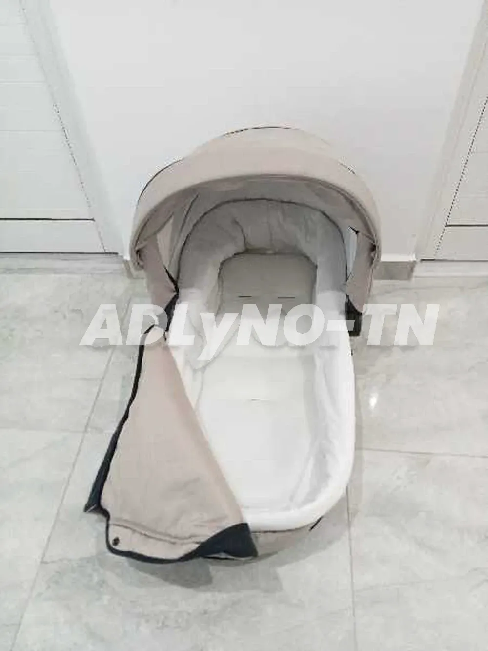 poussette avec landau importé état comme neuf à Manouba - Photo 2