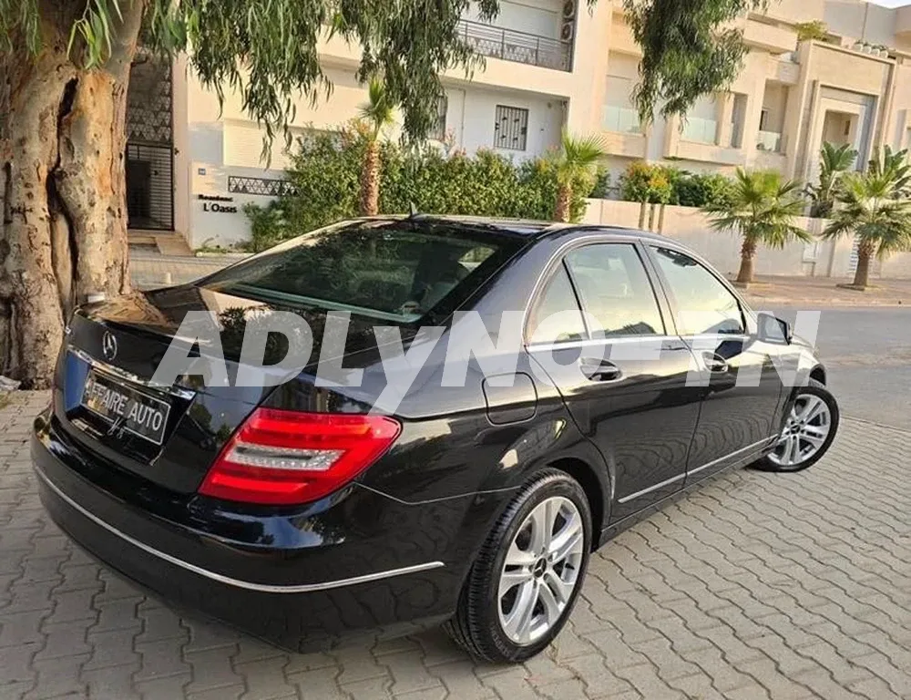 MERCEDES C180 à Tunis - Photo 4