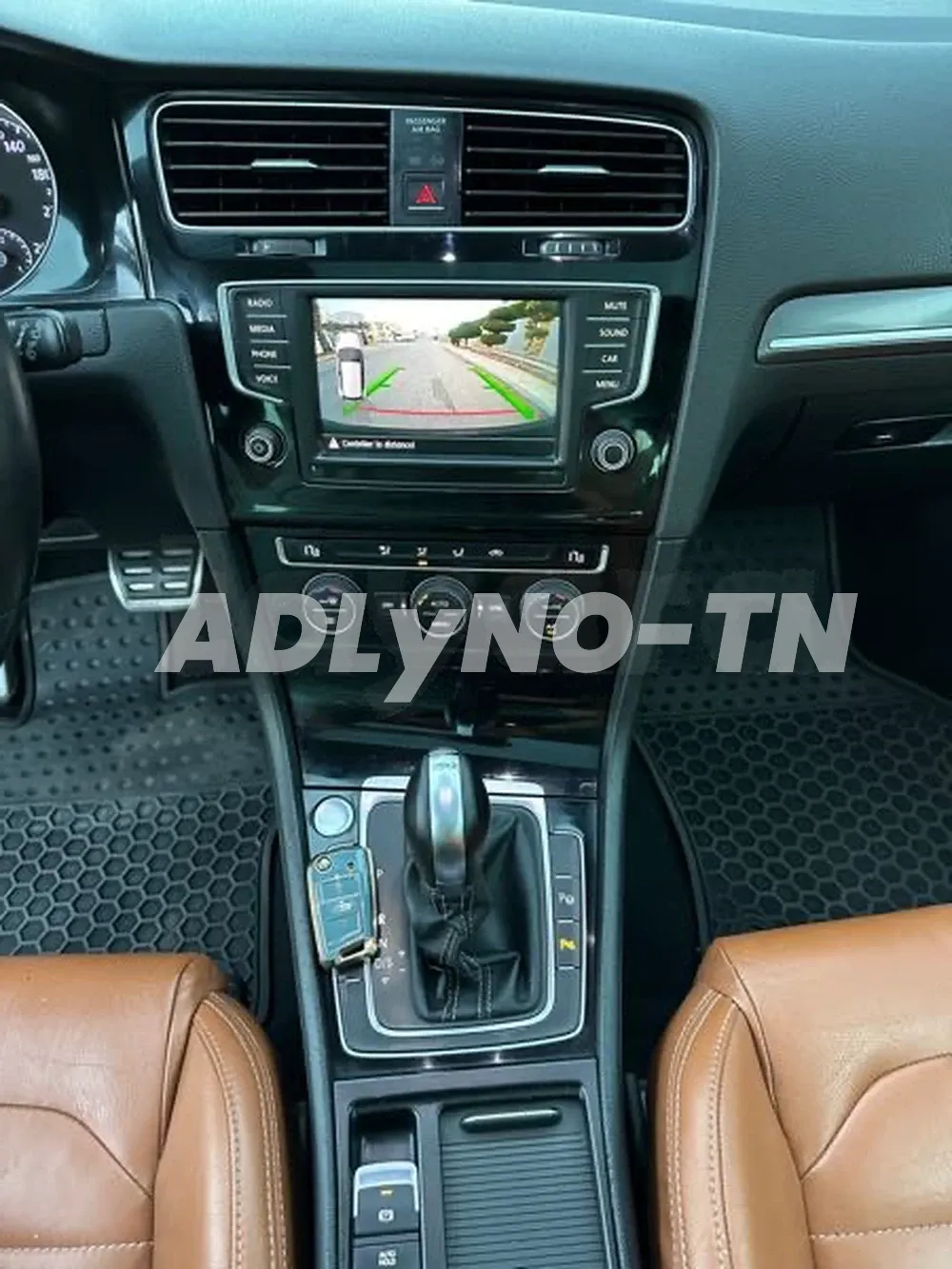Volkswagen golf 7 Rline bva full options à Tunis - Photo 6