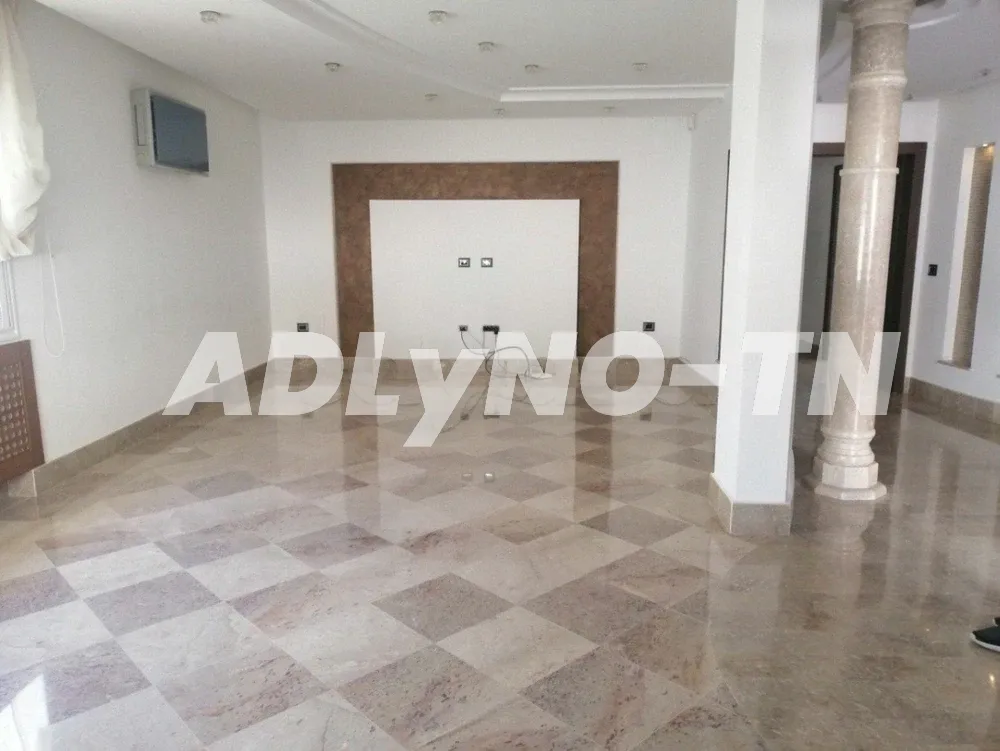  A vendre s1 4 eme etage sans ascenseur 