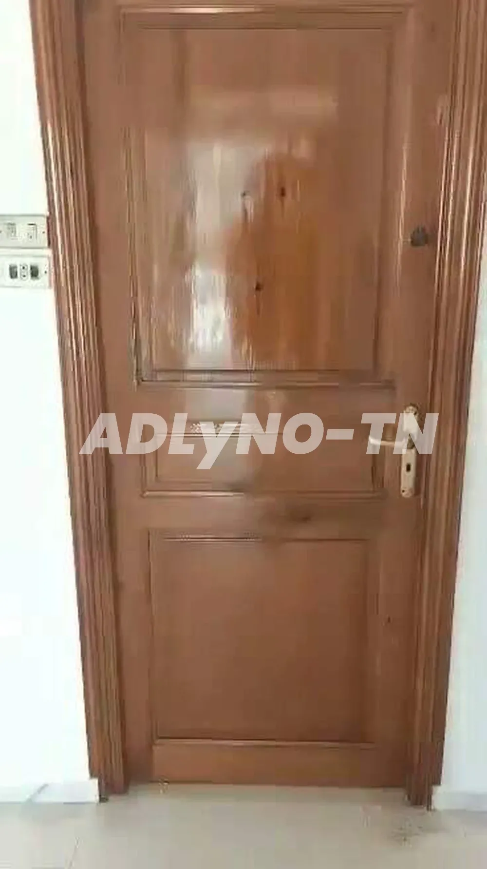 للكراء طابق علوي بحي ضباط الصف خزندار موقع ممتاز جدا à Tunis - Photo 8