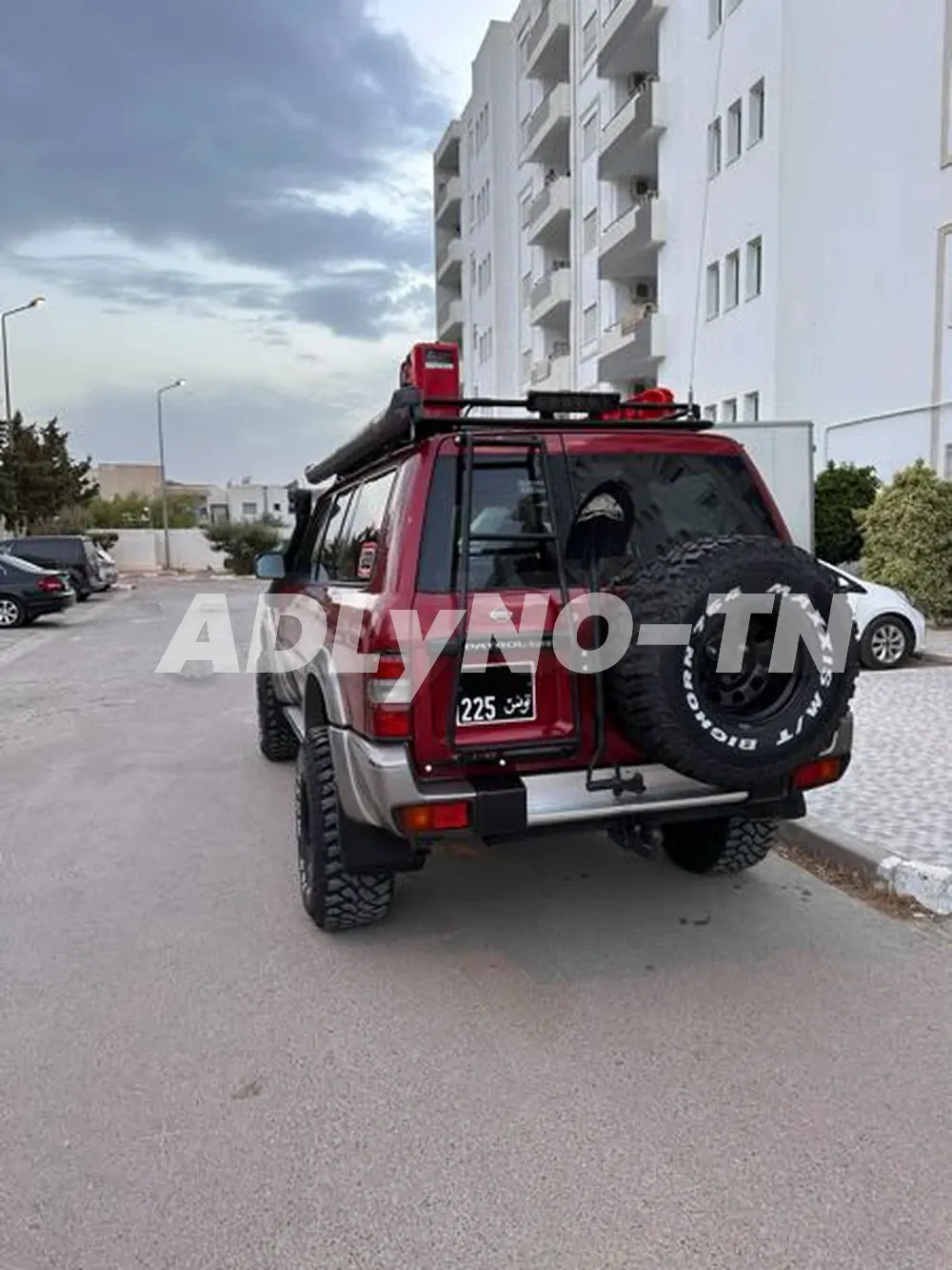 Nissan Patrol Y61 TD6 à Ariana - Photo 1