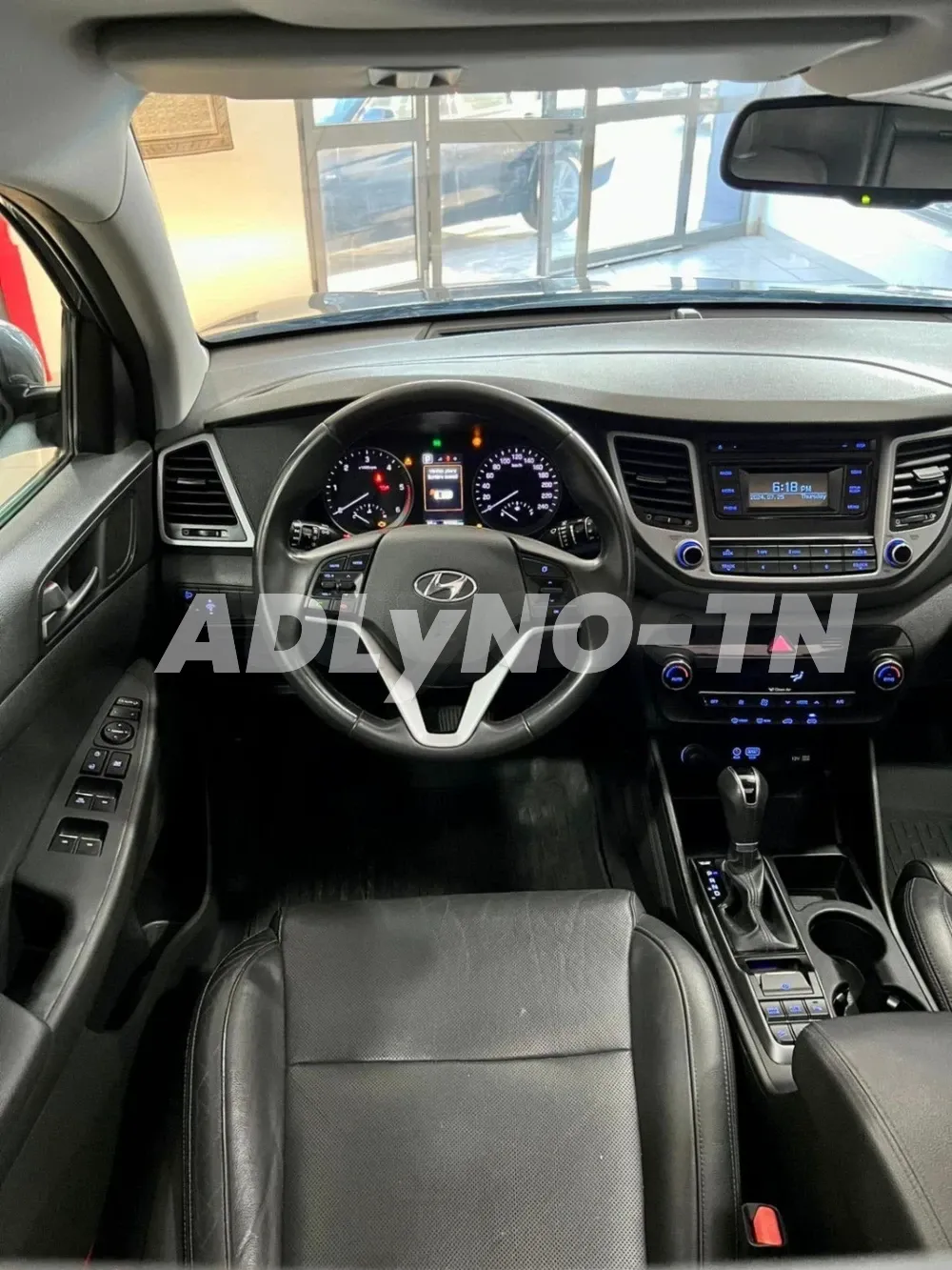 HYUNDAI TUCSON CRDI 4x4 à Ariana - Photo 6
