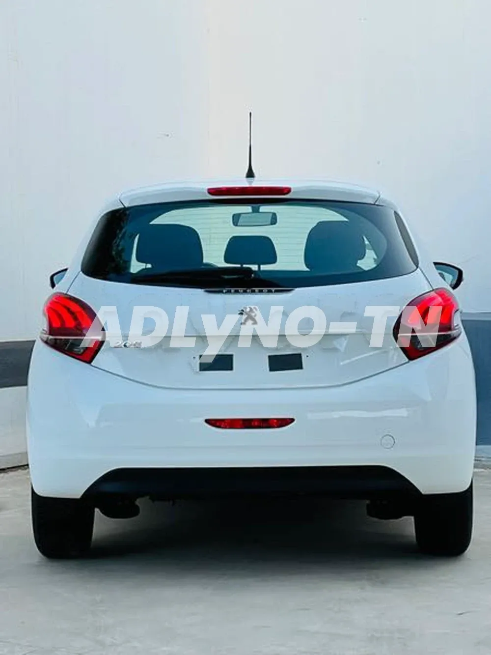 peugeot 208 diesel ehdi fin serie à sousse - Photo 5