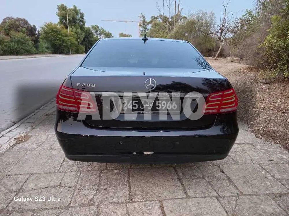 E200 Restylé dernier série Neuf à Manouba - Photo 3