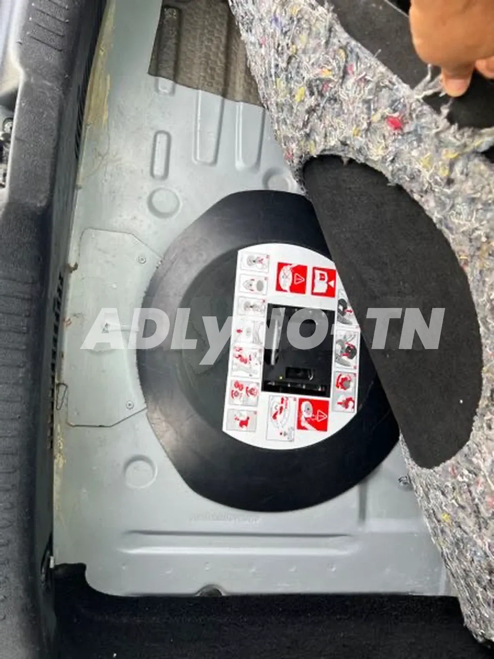 clio dynamic 1 ere main tel 97237172 à Sfax - Photo 6