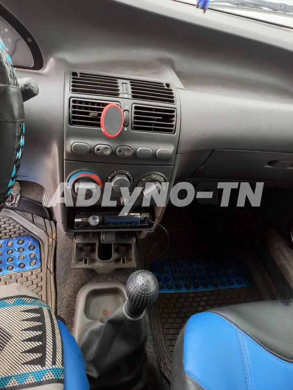 FIAT PUNTO S A VENDRE à Tunis - Photo 2