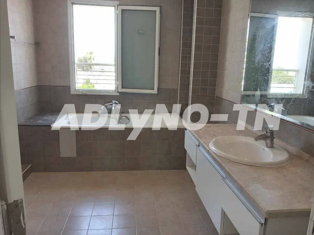 duplex S5 Marsa ennassim à Tunis - Photo 6