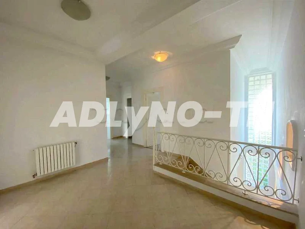 Magnifique villa jumelée avec jardin à Ariana - Photo 9