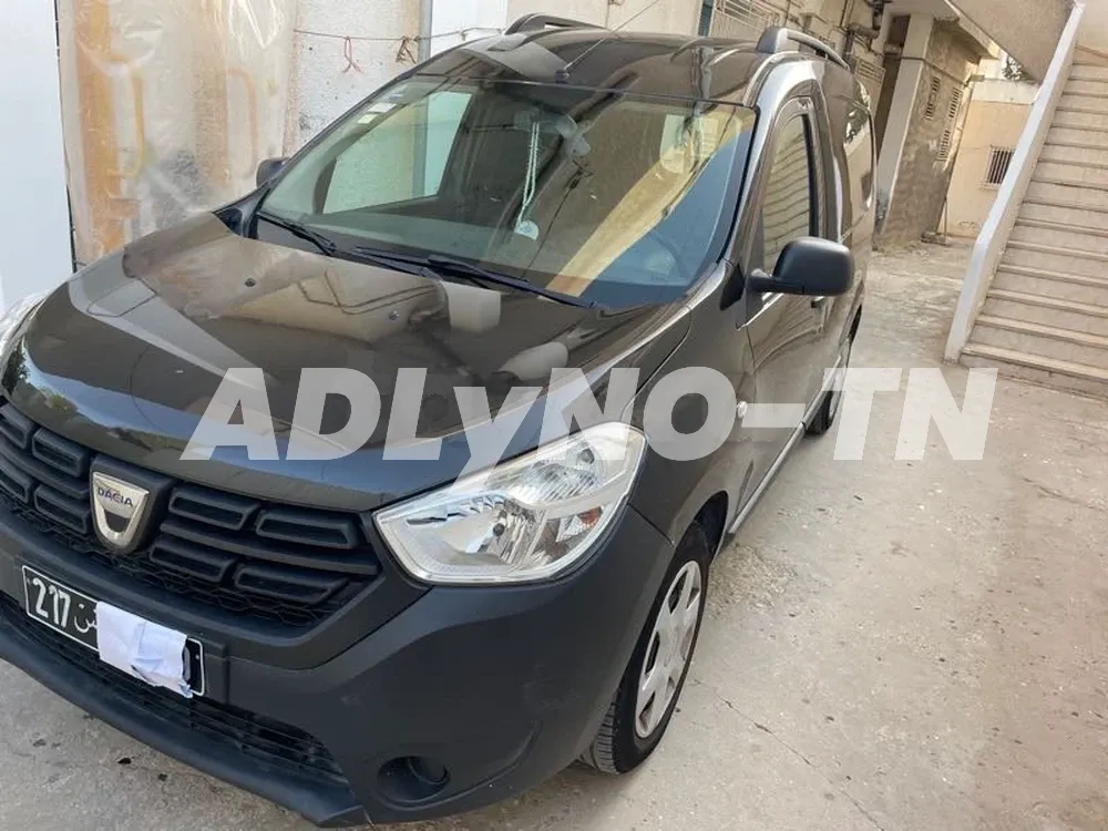 AV DACIA DOKKER NEUF 37,500 km certifié à Manouba - Photo 3