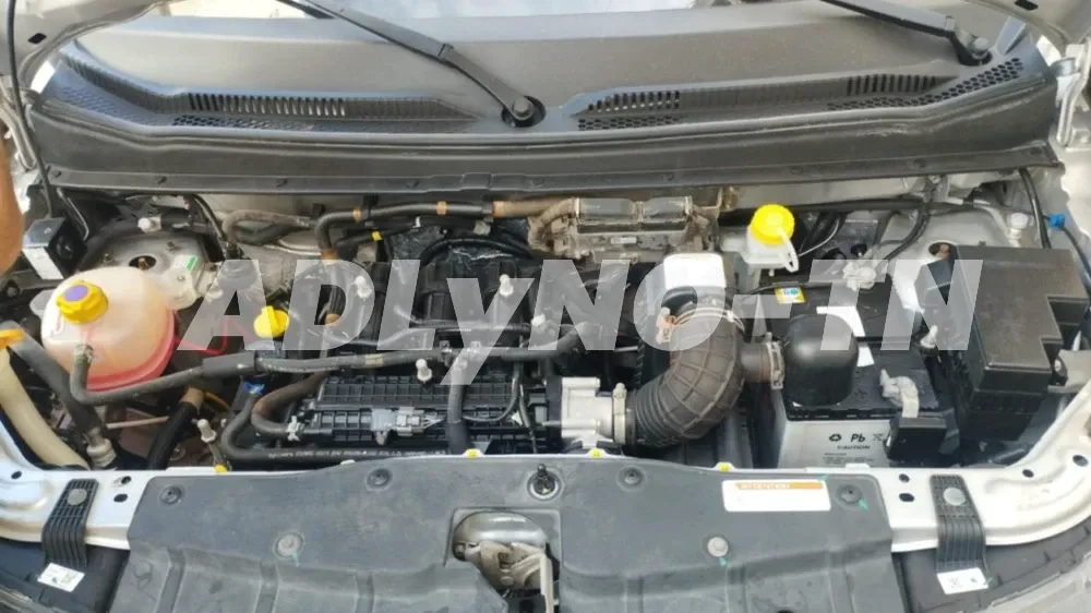 2021 Mahindra kuv 100 k6+ à Tunis - Photo 1