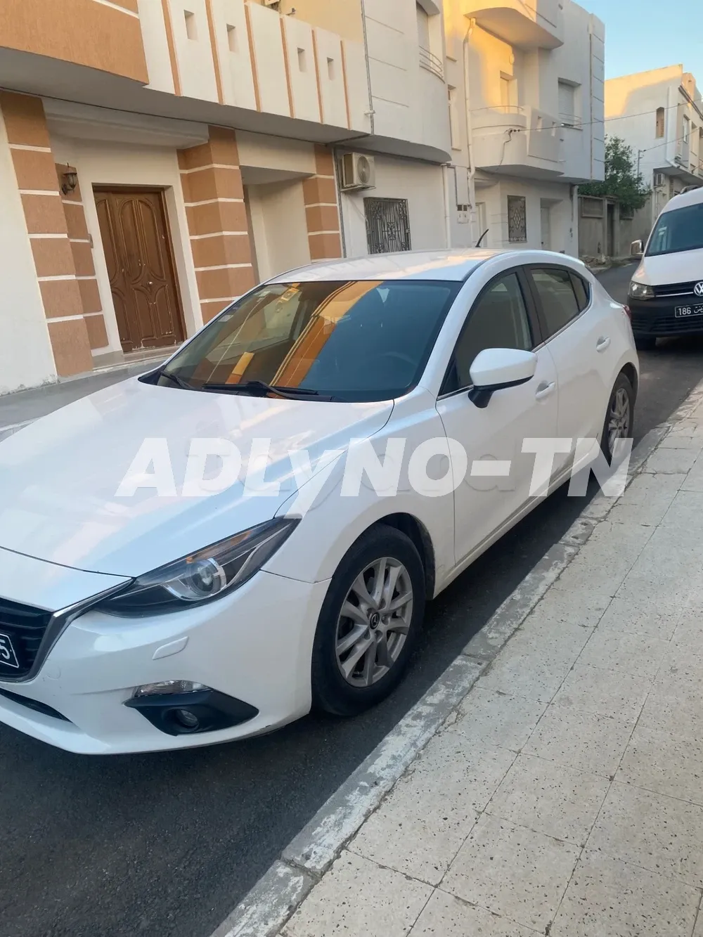 Voiture mazda 3 à sousse - Photo 1