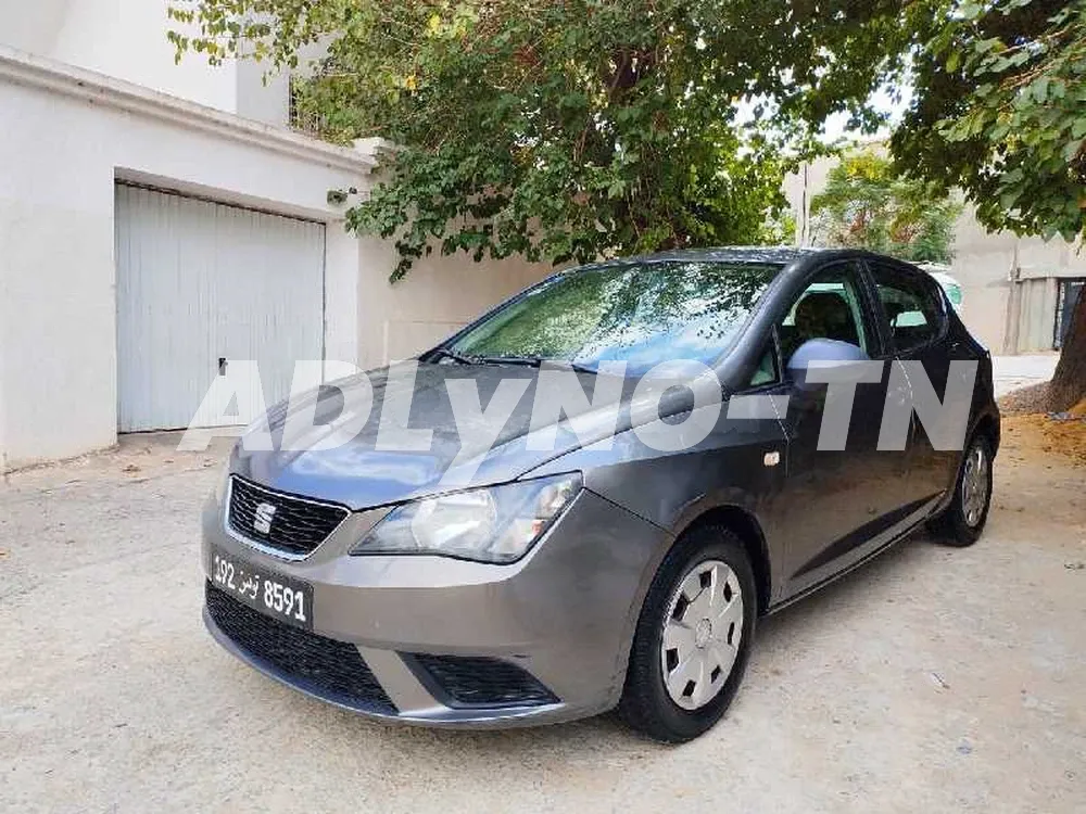 avendre Seat Ibiza très propre دهنية الدار à Tunis - Photo 5