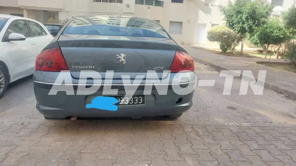 Peugeot 407 boîte auto à Tunis - Photo 6