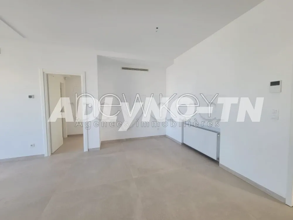 Un Appartement S+3 à vendre à La Soukra à Ariana - Photo 1