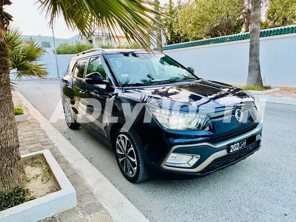 tivoli 2018 boit auto avec toit à sousse - Photo 1