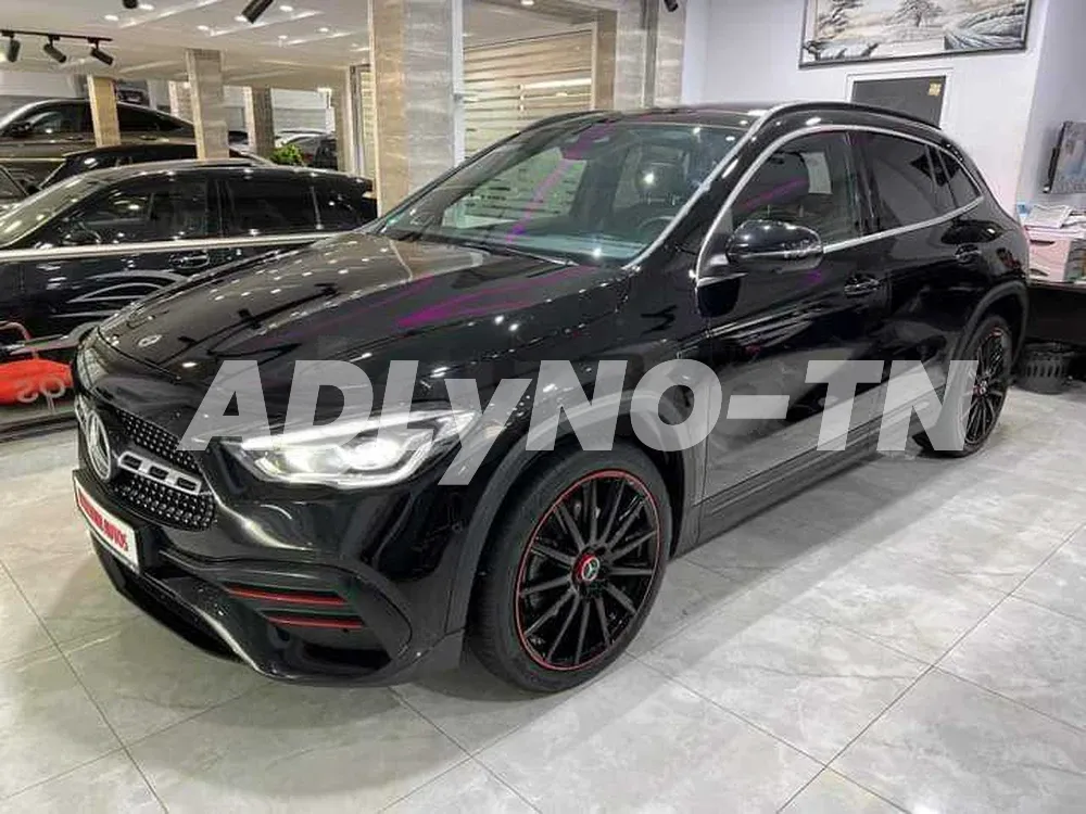 MERCEDES- BENZ GLA 250 AMG EDITION à Sfax - Photo 2