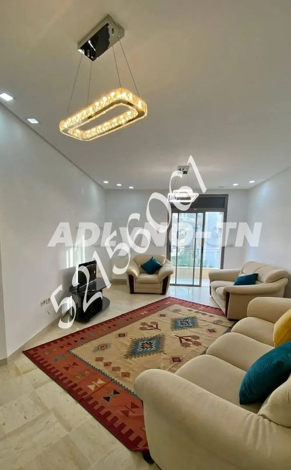  à vendre: Appartement S+4 à Ennasr2 