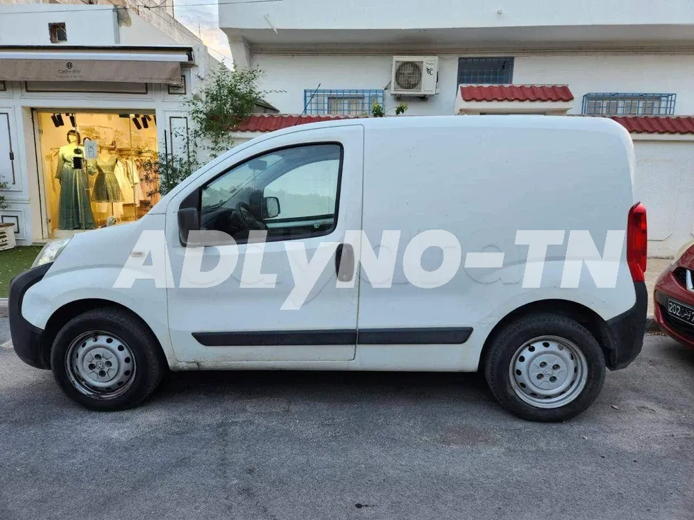 A vendre une magnifique PEUGEOT BIPPER à Ariana - Photo 1