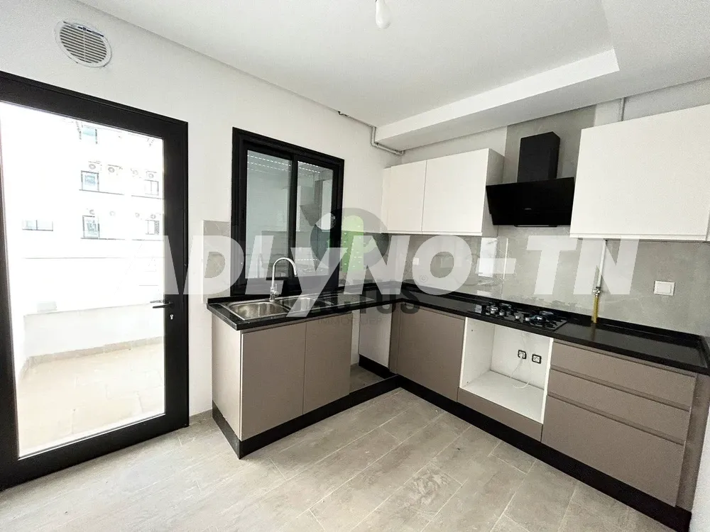 À vendre S+2 de 115m² à Cité El Wafa, Afh mrezga à Nabeul - Photo 4