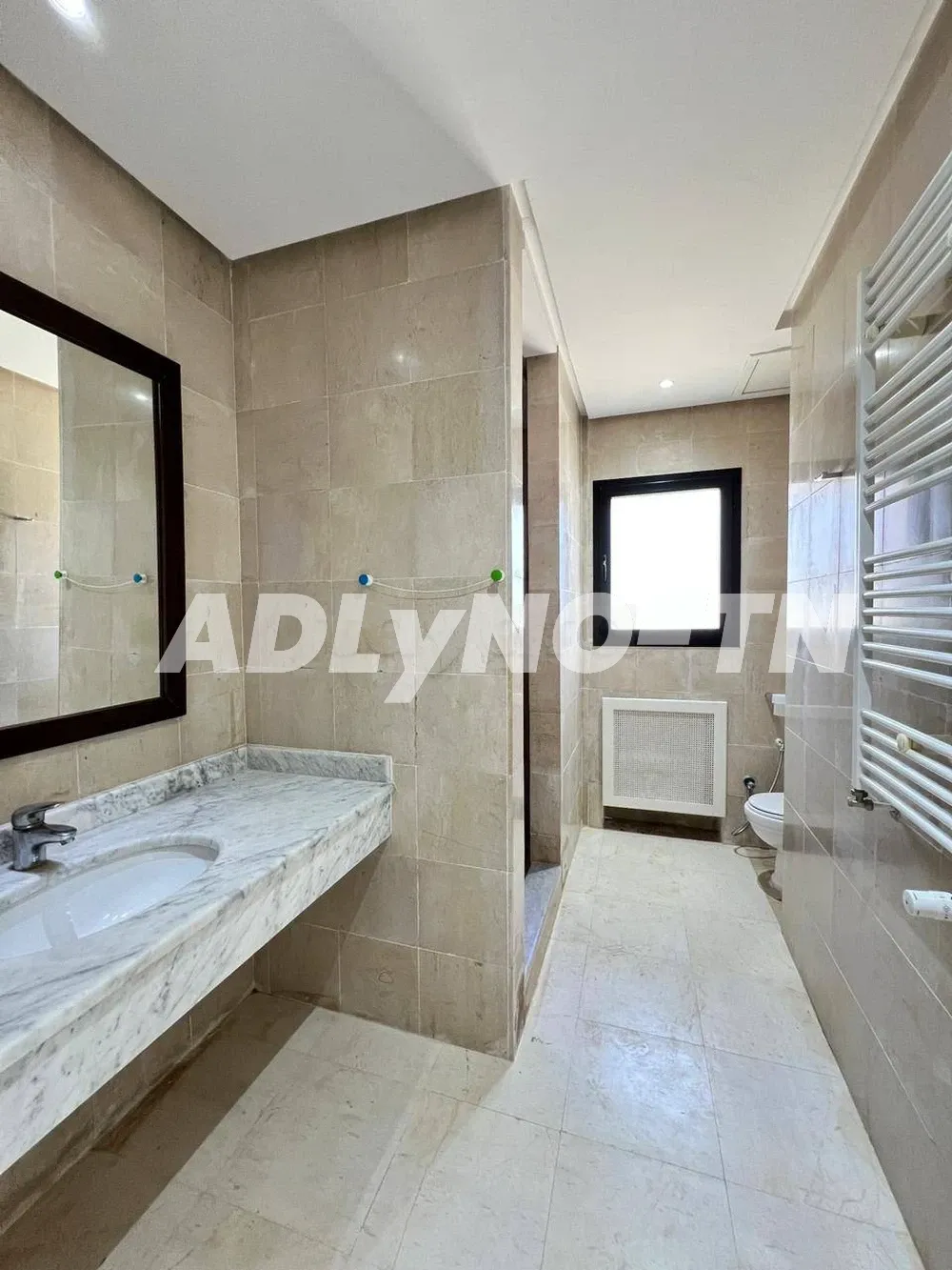 A louer villa de 600 m² à Gammarth à Tunis - Photo 4